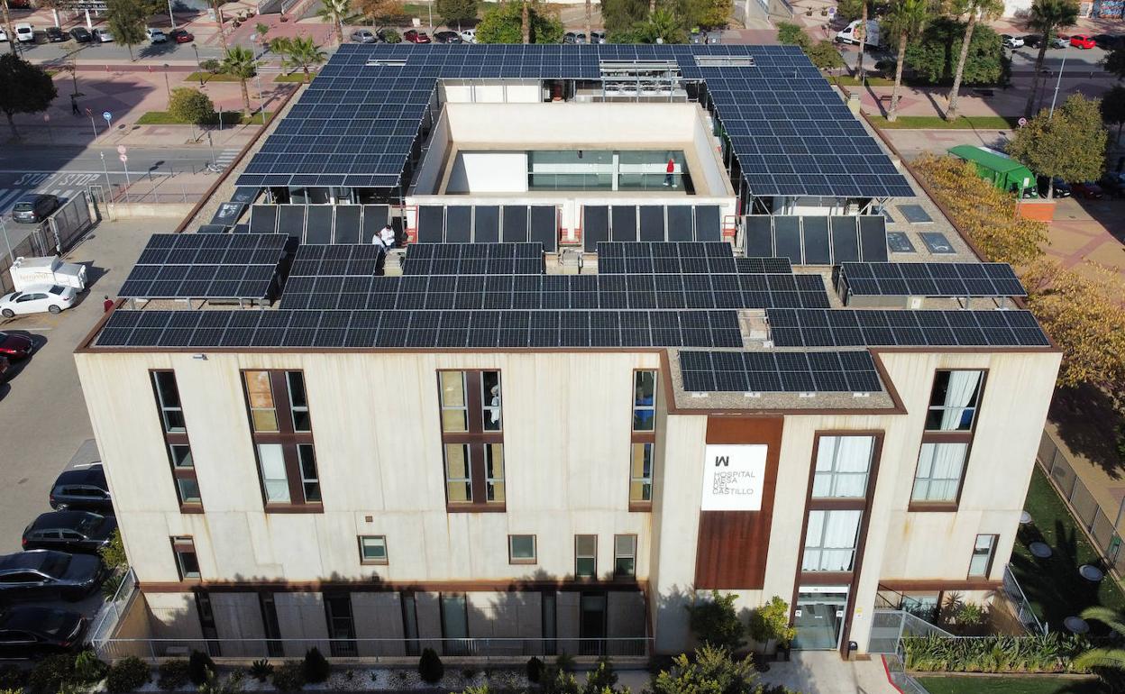 El Hospital Mesa Del Castillo Pone En Marcha Su Planta De Energía Solar La Verdad 7969